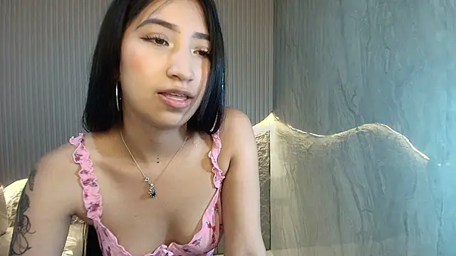 Snapshot of sol__r chatting on June 2026 03:12:02 AM sol r online show from June 2026 03:12:02 AM