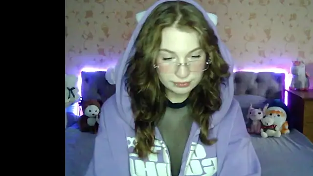 HoneyTangerine online show from April 2026 03:58:02 PM