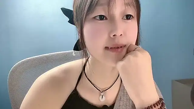 Snapshot of Xiaoqing00 chatting on May 2026 03:22:01 AM Xiaoqing00 online show from May 2026 03:22:01 AM