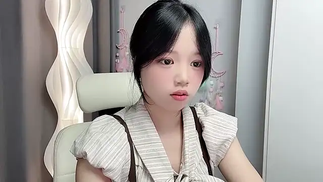 Snapshot of Xiaoqing00 chatting on May 2026 03:13:01 AM Xiaoqing00 online show from May 2026 03:13:01 AM