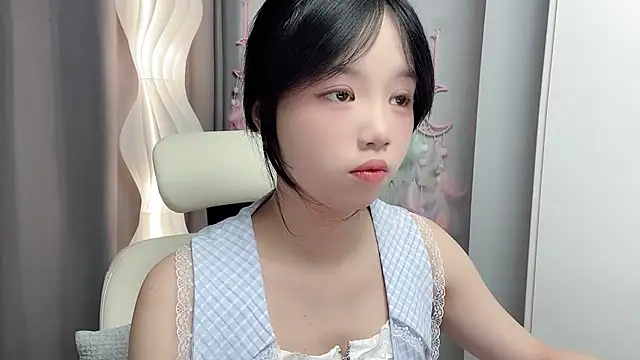 Snapshot of Xiaoqing00 chatting on May 2026 05:59:01 AM Xiaoqing00 online show from May 2026 05:59:01 AM