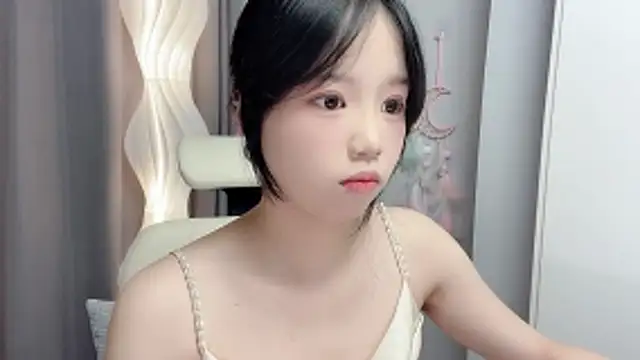 Snapshot of Xiaoqing00 chatting on June 2026 05:21:01 AM Xiaoqing00 online show from June 2026 05:21:01 AM