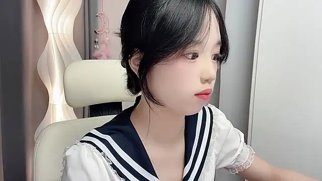 Snapshot of Xiaoqing00 chatting on June 2026 05:39:01 AM Xiaoqing00 online show from June 2026 05:39:01 AM