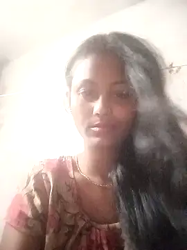 amishaah92 online show from April 2026 10:58:02 PM