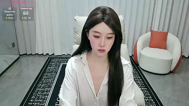 Snapshot of LUNYI-CC chatting on June 2026 01:48:01 PM LUNYI-CC online show from June 2026 01:48:01 PM