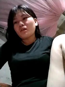 giahan1 online show from May 2026 02:14:01 PM