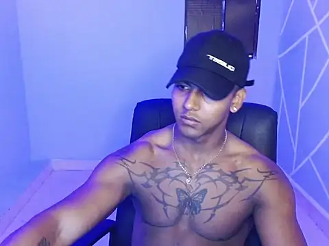 Snapshot of zoriel_derox chatting on April 2026 05:51:01 PM zoriel derox online show from April 2026 05:51:01 PM