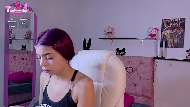 VelinaHoney online show from May 2026 12:45:02 PM
