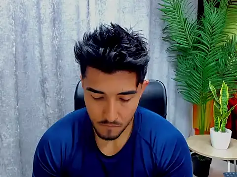 alangreek1 online show from May 2026 01:50:01 PM