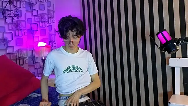 Twink Sebas7 online show from April 2026 12:26:02 PM