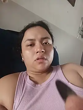 Snapshot of Cassle_ibarra_x chatting on June 2026 03:47:01 PM Cassle ibarra x online show from June 2026 03:47:01 PM