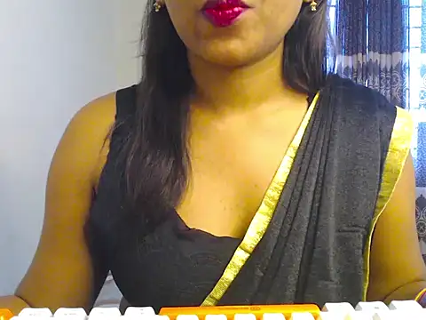 VelvetCoupleLive online show from June 2026 01:43:01 AM