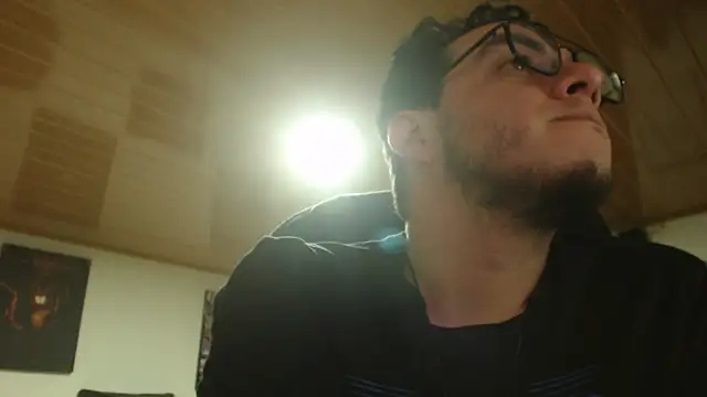 Snapshot of markswitch__ chatting on April 2026 06:19:01 AM markswitch online show from April 2026 06:19:01 AM