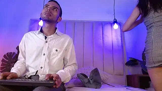 aji golds online show from April 2026 07:01:01 PM