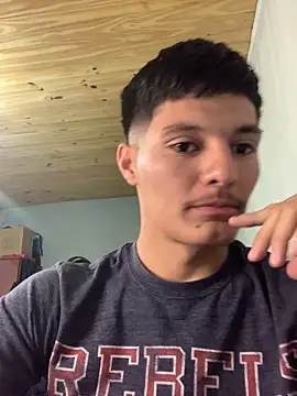 EmilianoShock online show from April 2026 09:50:02 PM