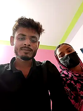 Hot-Couple4 online show from April 2026 02:43:01 PM