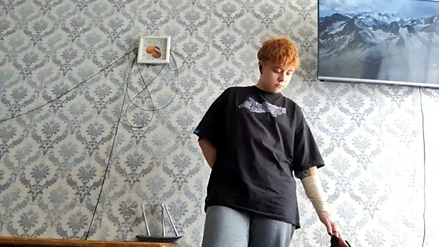 Snapshot of ColleenBailey chatting on April 2026 08:19:01 AM ColleenBailey online show from April 2026 08:19:01 AM