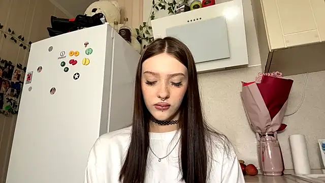 Miamooney online show from April 2026 06:08:01 AM