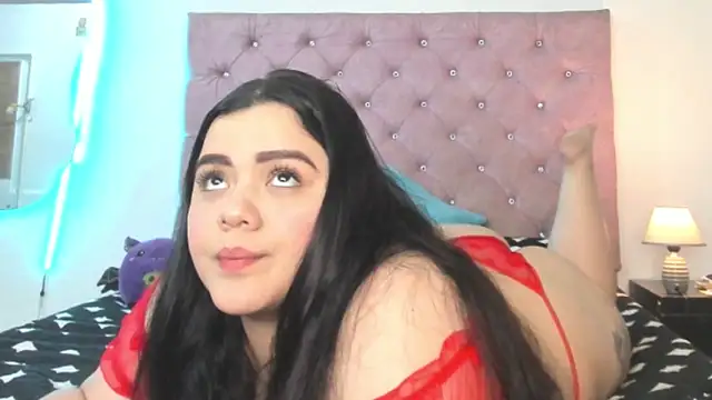 laurenlaine online show from June 2026 12:32:02 AM