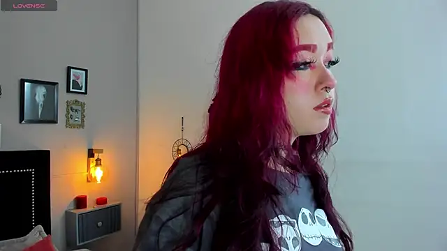 Snapshot of Leah_cherry chatting on June 2026 08:22:02 PM Leah cherry online show from June 2026 08:22:02 PM
