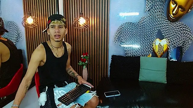 Skinny cute Alyer online show from July 2026 02:14:01 AM