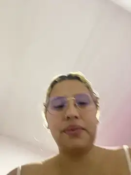Aliss Taylor1 online show from May 2026 10:53:02 AM