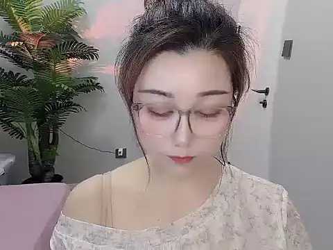Snapshot of Yunxi- chatting on April 2026 01:49:02 PM Yunxi- online show from April 2026 01:49:02 PM