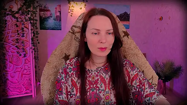 LanaRadiance online show from June 2026 01:17:02 PM