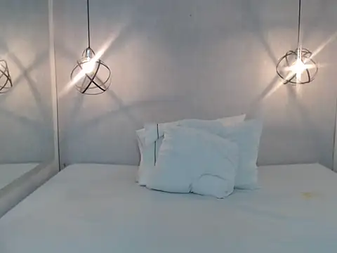 Snapshot of Migatica_johnson12 chatting on April 2026 02:59:02 AM Migatica johnson12 online show from April 2026 02:59:02 AM
