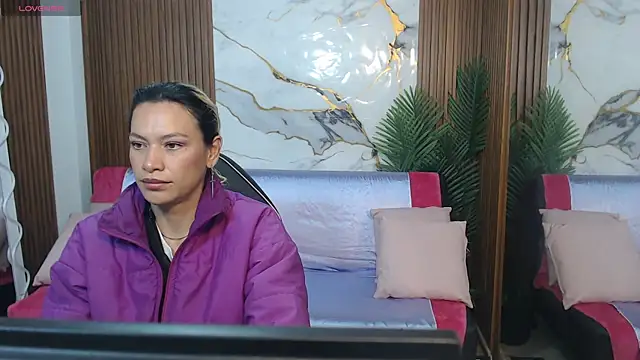alonddra tay online show from May 2026 11:40:02 AM