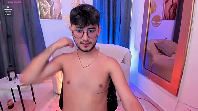 Snapshot of Dante_Rushx chatting on July 2026 08:00:02 PM Dante Rushx online show from July 2026 08:00:02 PM