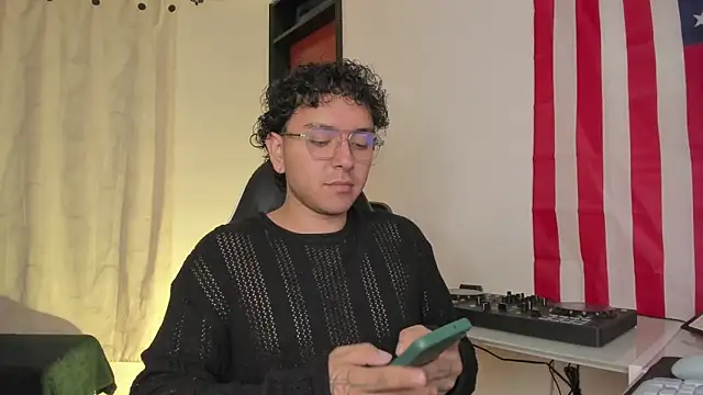 alexmontesco online show from April 2026 11:22:02 PM