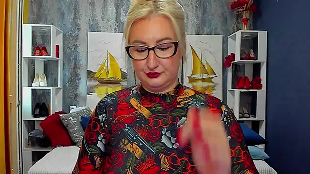 DianaFrances online show from April 2026 08:13:01 AM