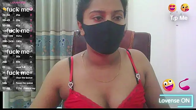 Snapshot of zareen_approach chatting on July 2026 03:26:01 PM zareen approach online show from July 2026 03:26:01 PM