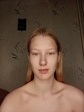 Snapshot of Tanya_Savel chatting on May 2026 06:20:02 AM Tanya Savel online show from May 2026 06:20:02 AM