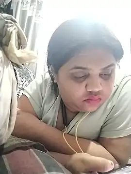 hotsilk21 online show from June 2026 08:33:02 PM