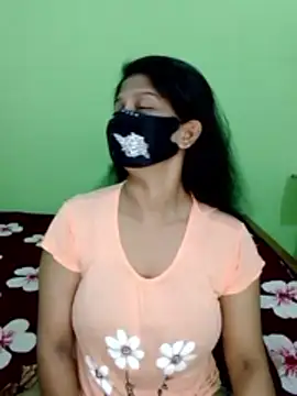 Snapshot of black-woman chatting on May 2026 07:52:02 PM black-woman online show from May 2026 07:52:02 PM