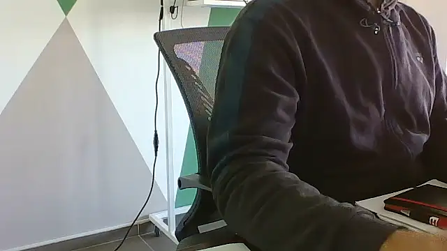 brunosso85ita online show from April 2026 07:06:02 AM