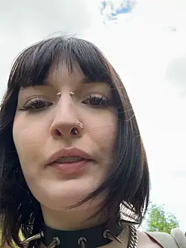 Snapshot of virusDoll chatting on May 2026 01:19:01 PM virusDoll online show from May 2026 01:19:01 PM