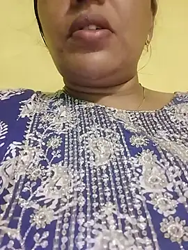 Snapshot of Monika_telugu_queen chatting on July 2026 01:48:02 PM Monika telugu queen online show from July 2026 01:48:02 PM