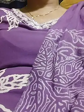 Snapshot of Monika_telugu_queen chatting on July 2026 04:23:02 PM Monika telugu queen online show from July 2026 04:23:02 PM