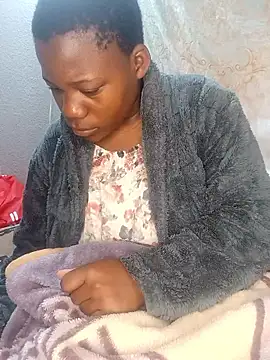 Snapshot of ShyBabe_07 chatting on June 2026 04:25:01 AM ShyBabe 07 online show from June 2026 04:25:01 AM