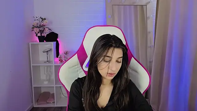 JasminAvily online show from April 2026 03:11:01 PM