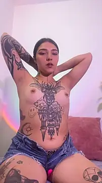 GigixXxOS online show from April 2026 10:36:02 PM