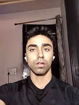 Snapshot of chrish_7 chatting on April 2026 04:23:01 PM chrish 7 online show from April 2026 04:23:01 PM