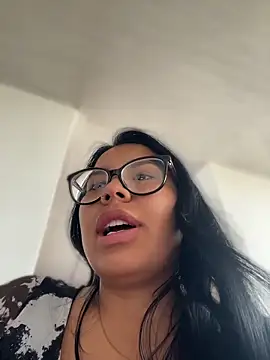 Iam-sophia27 online show from June 2026 03:29:02 PM