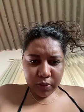 Snapshot of Ninibella chatting on June 2026 08:43:02 PM Ninibella online show from June 2026 08:43:02 PM