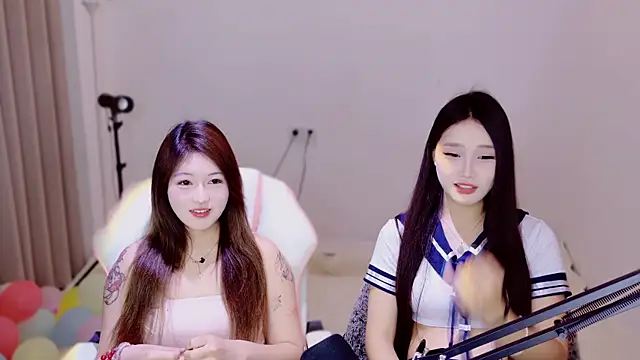 Snapshot of Xiongchumo1120 chatting on April 2026 02:39:02 AM Xiongchumo1120 online show from April 2026 02:39:02 AM