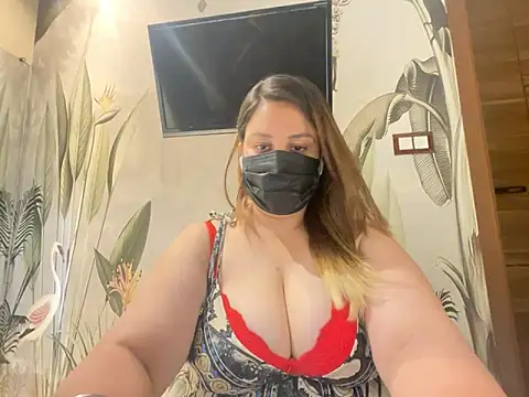 Snapshot of kavyasingh36 chatting on May 2026 10:43:01 AM kavyasingh36 online show from May 2026 10:43:01 AM