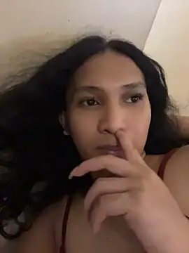 slutty aki online show from July 2026 03:18:01 PM